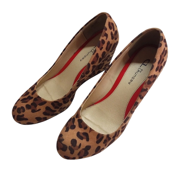 ☆☆SOLD☆☆ CL by Laundry Animal Print Wedge Heels - Picture 2 of 7